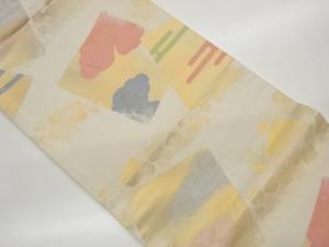 色紙散らしに雲・ヱ霞・鳥模様織出し開き名古屋帯（額縁仕立て）